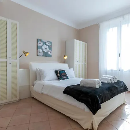 Retreats Navigli מילאנו